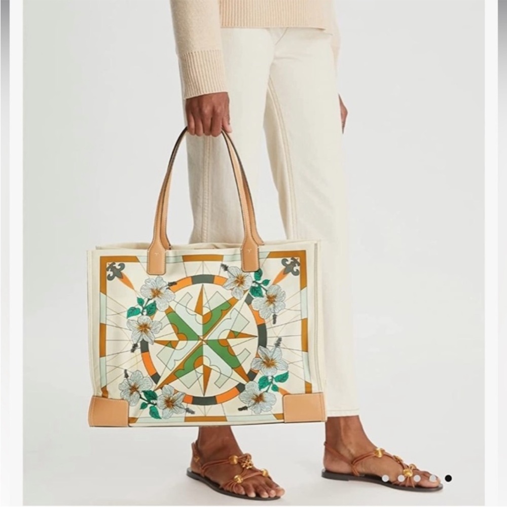 Tory Burch Lei Floral Compass Ella Printed Tote Bag🤍